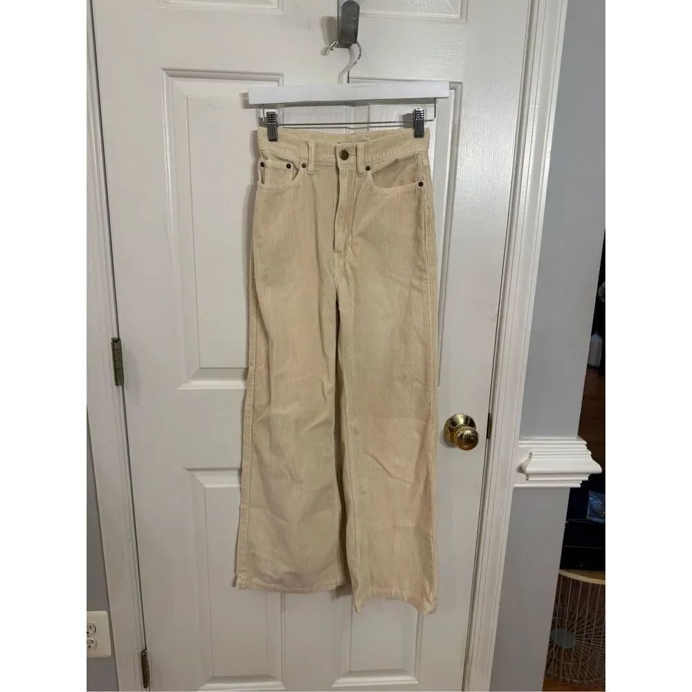 BDG Cream High & Wide Wide Whale Corduroy Pants Jeans sz 24 EUC